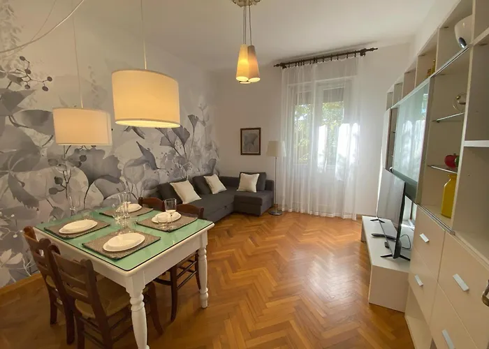 Malmusi Διαμέρισμα *